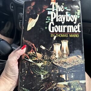 The Playboy‎ Gourmet- Hardcover Book 7th Printing 1972 By Thomas Mario Cookbook